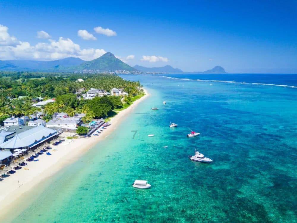 白海林率队赴中国民用航空华北地区管理局汇报对接民航机场工作